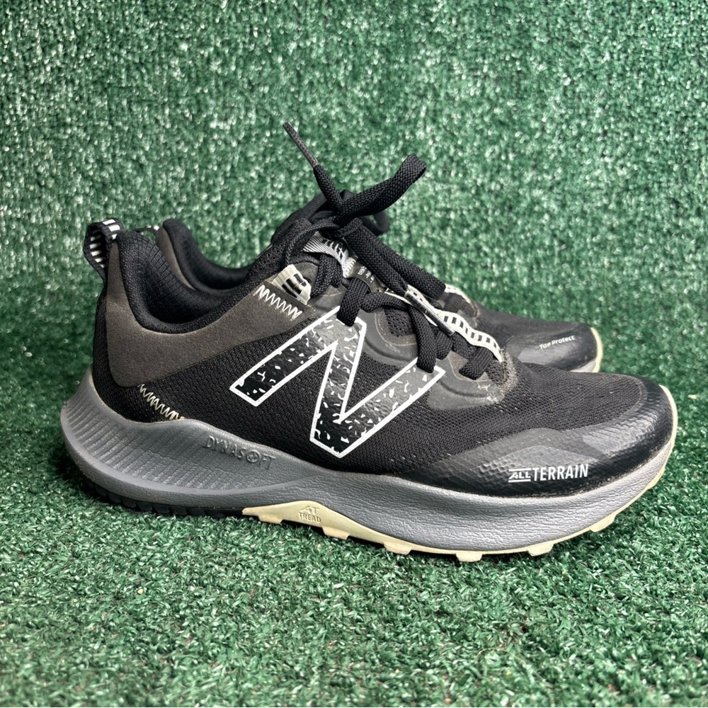 New Balance Nitrel Trail 4 Running Shoes Black All Terrain Women's Size 7 D Wide